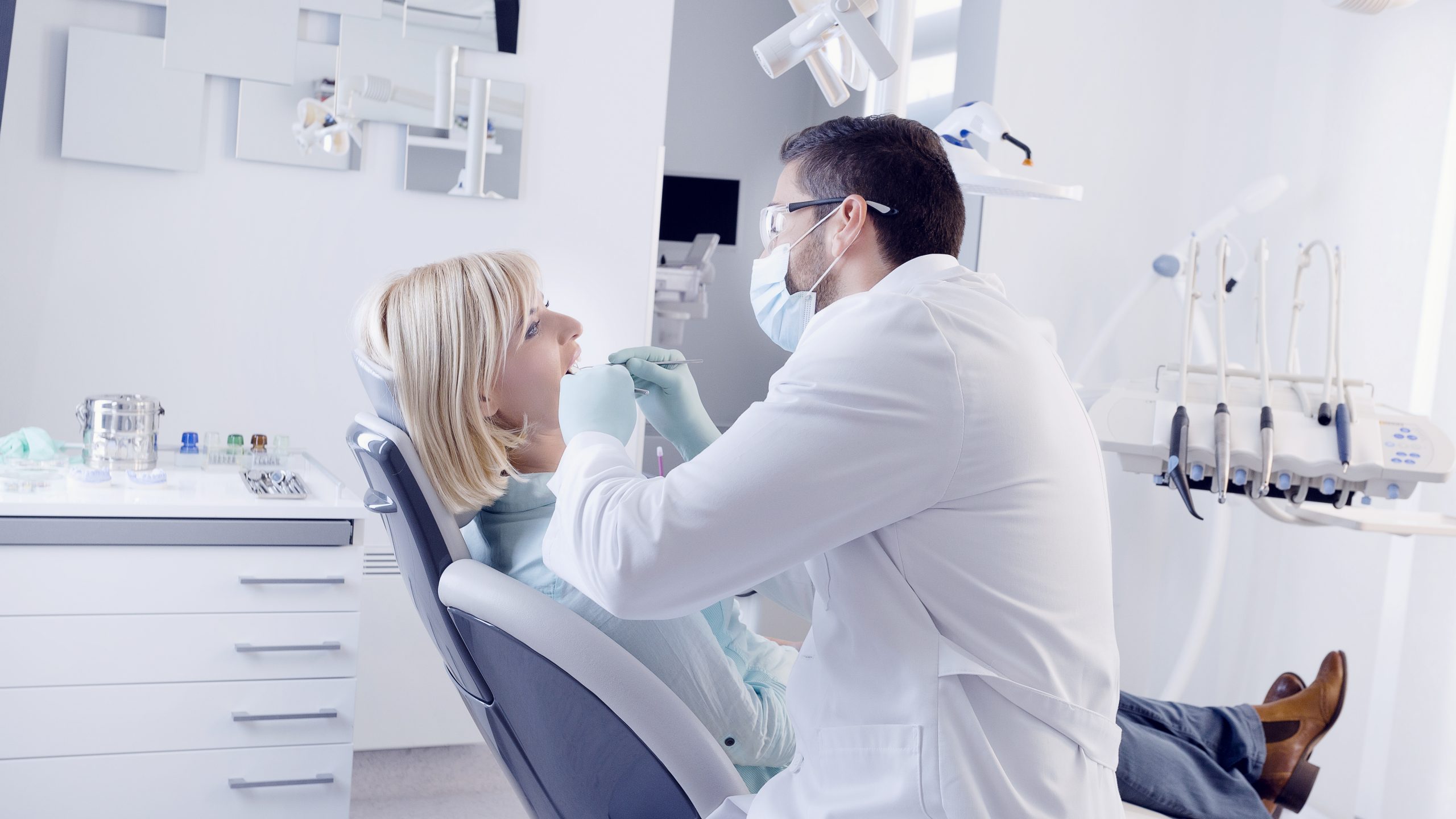 Dentist in Robbins, TN